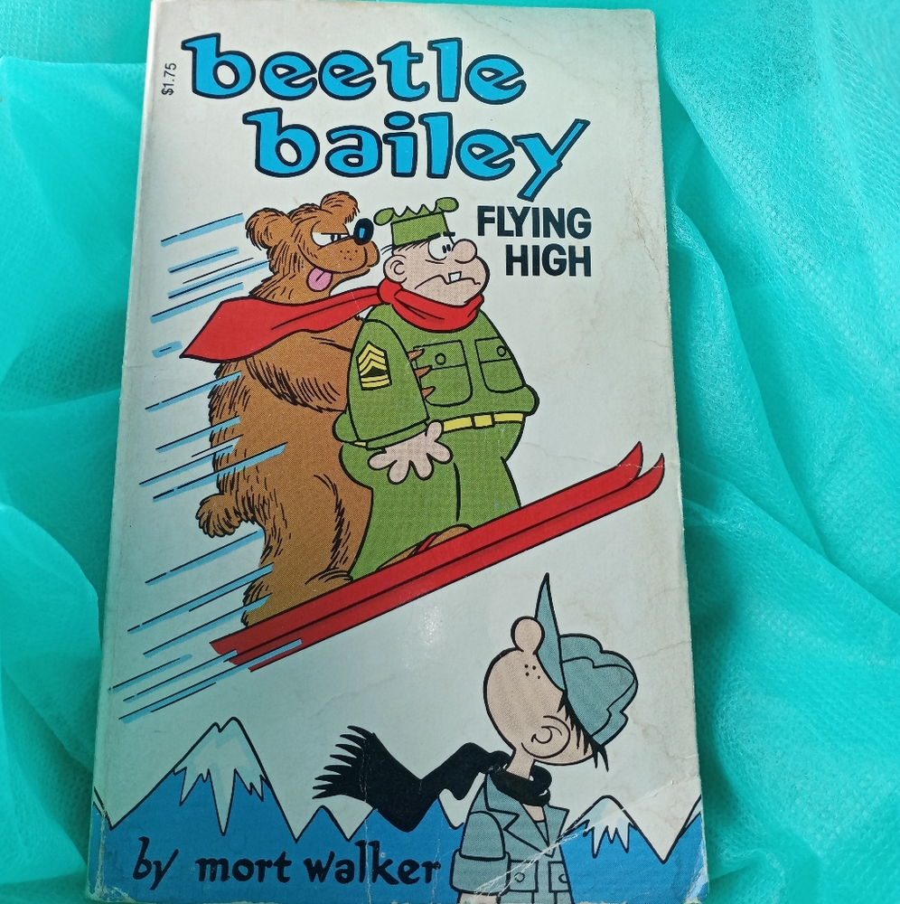 Beetle Bailey- Flying High paperback Vintage
